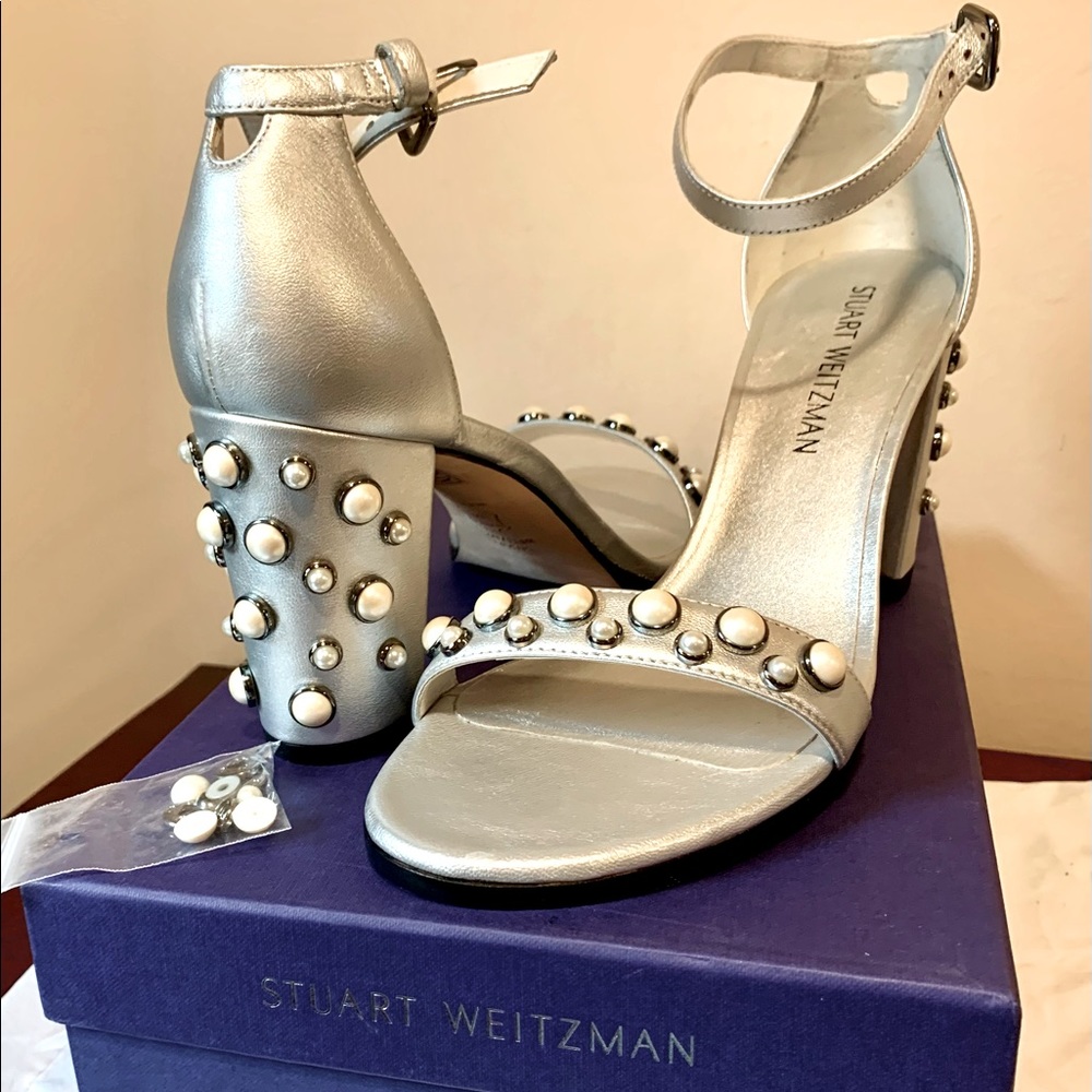 Stuart Weitzman Metallic Silver Bing Pearl Sandals - Picture 1 of 6